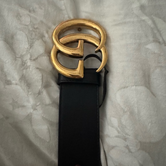 Gucci Black Belt with Gold Double G Buckle